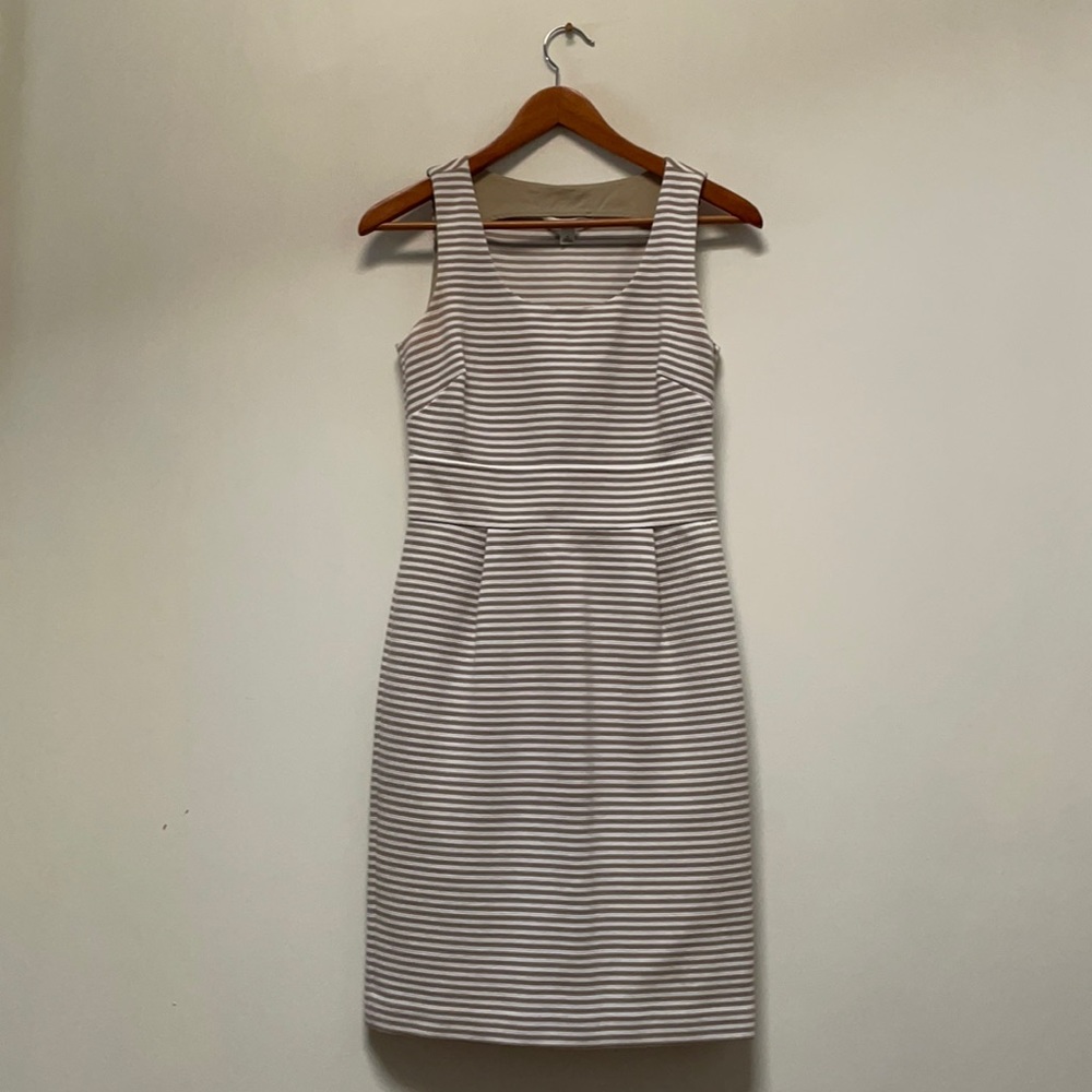 Seersucker like banana republic dress